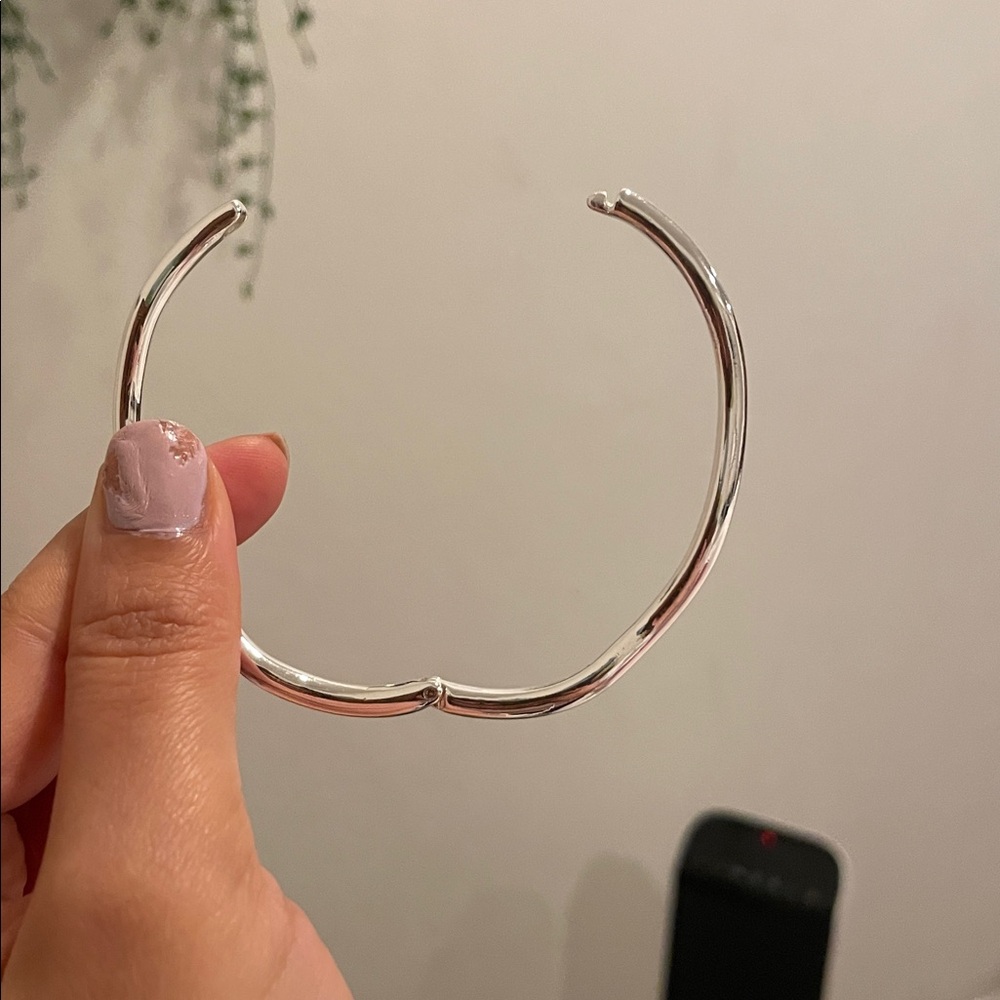 House of Harlow polished Silver Wavy Bangle Bracelet - Picture 5 of 5